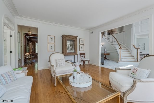 82 Woodman Ln, Bernards Twp., NJ 07920