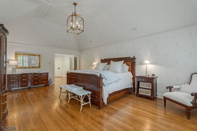82 Woodman Ln, Bernards Twp., NJ 07920