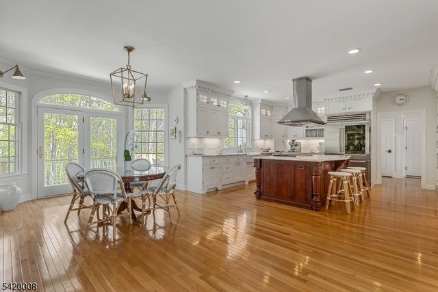 82 Woodman Ln, Bernards Twp., NJ 07920