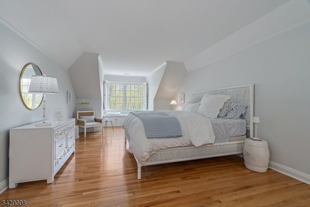82 Woodman Ln, Bernards Twp., NJ 07920