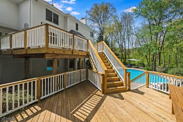 82 Woodman Ln, Bernards Twp., NJ 07920
