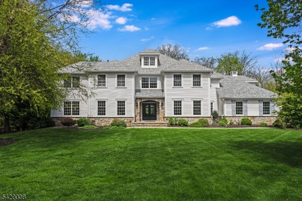 82 Woodman Ln, Bernards Twp., NJ 07920