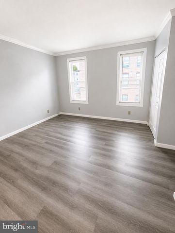423 SHURS LN, Philadelphia, PA 19128