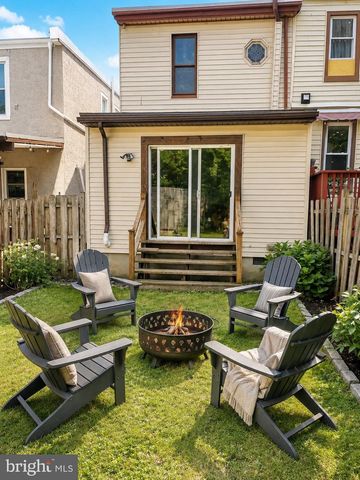 423 SHURS LN, Philadelphia, PA 19128