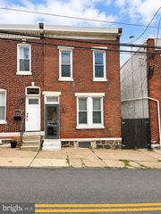 423 SHURS LN, Philadelphia, PA 19128