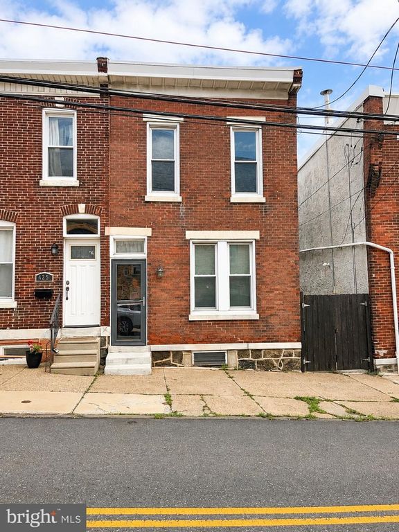 423 SHURS LN, Philadelphia, PA 19128
