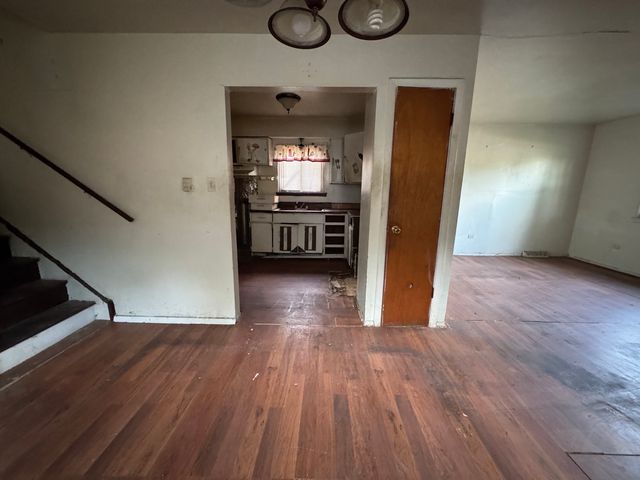11720 S Watkins Avenue, Chicago, IL 60643