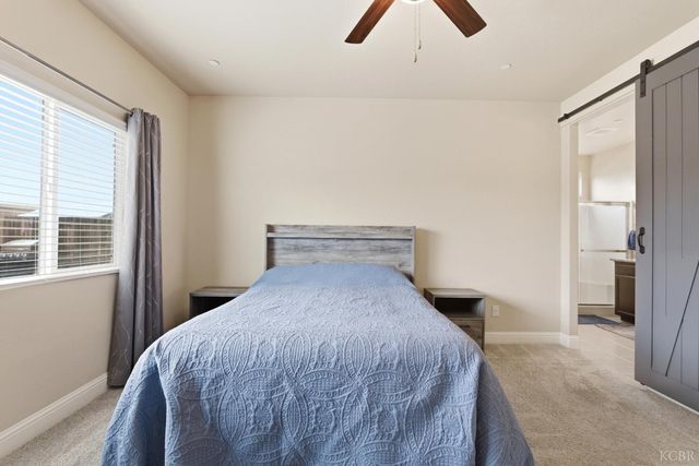 1155 Narwhal, Lemoore, CA 93245