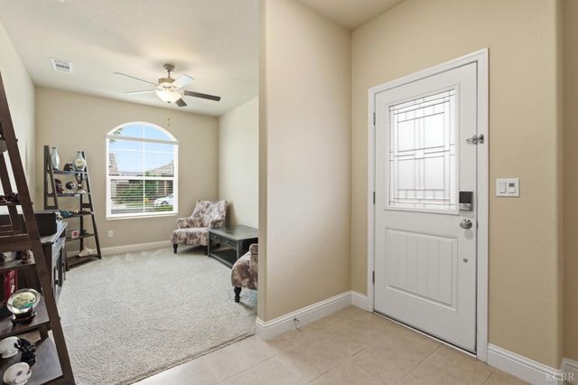 1155 Narwhal, Lemoore, CA 93245