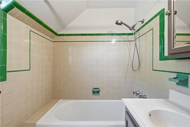 2202 West Union Street, Allentown City, PA 18104