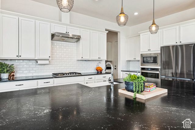 12306 S ELENA CANYON CV, Herriman, UT 84096