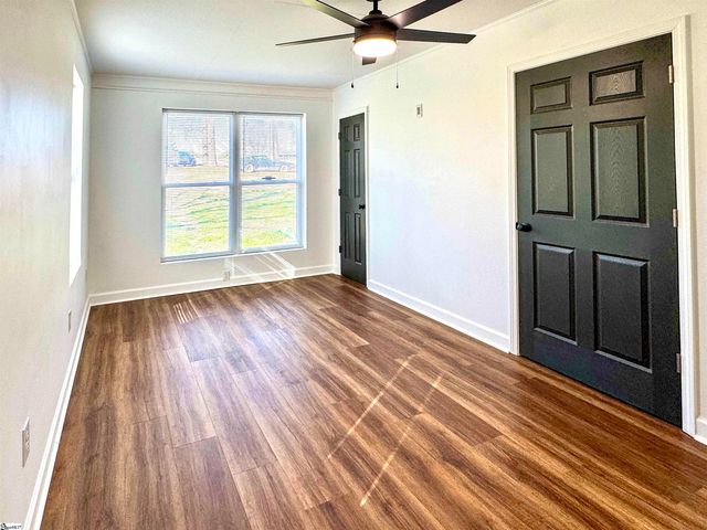 2434 Broadway Lake Road, Anderson, SC 29621