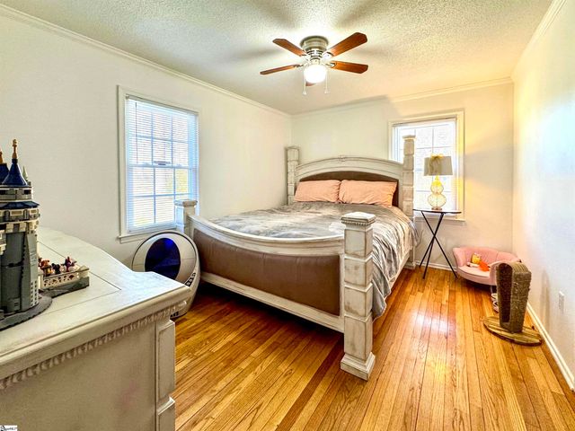 2434 Broadway Lake Road, Anderson, SC 29621