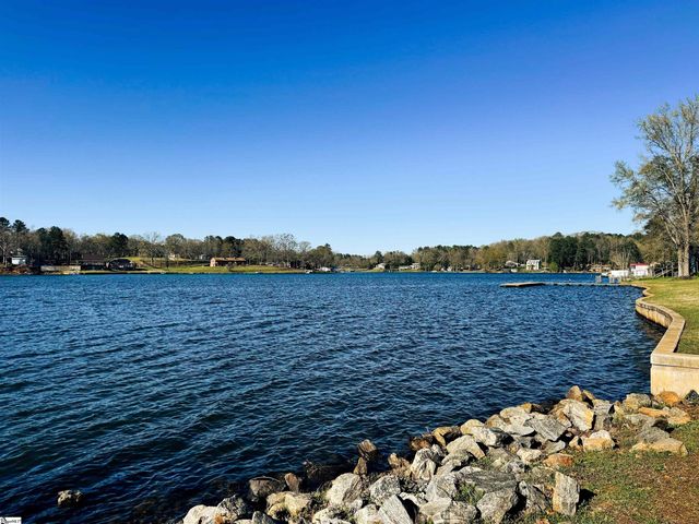 2434 Broadway Lake Road, Anderson, SC 29621