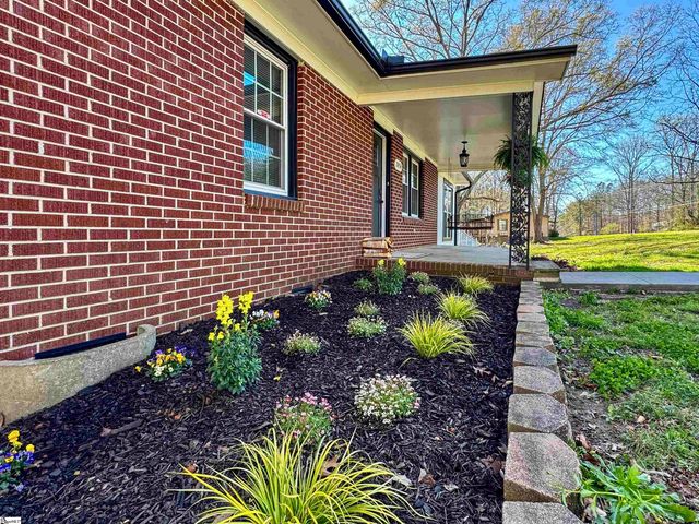 2434 Broadway Lake Road, Anderson, SC 29621