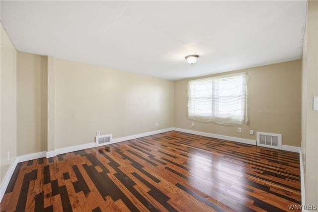 44 Moreland Street, Buffalo, NY 14206