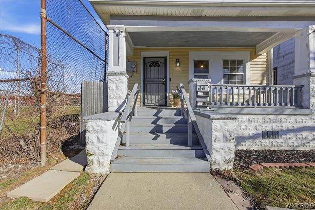 44 Moreland Street, Buffalo, NY 14206