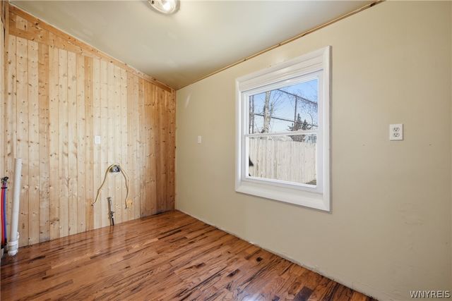 44 Moreland Street, Buffalo, NY 14206