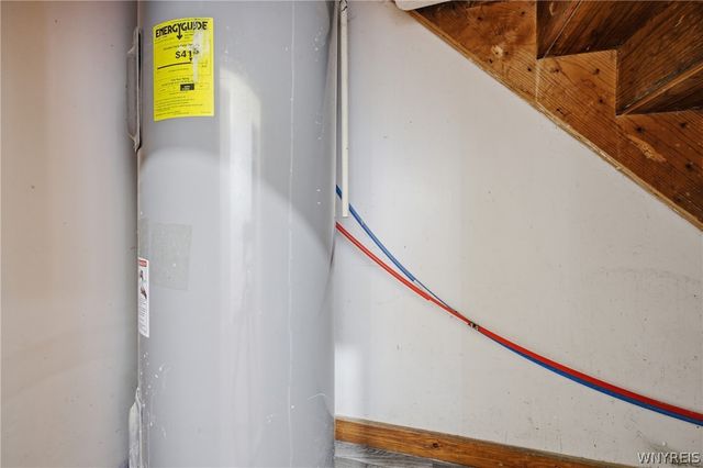 44 Moreland Street, Buffalo, NY 14206