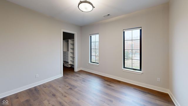 729 Livingstone Drive 400, Carmel, IN 46032