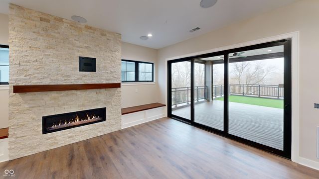 729 Livingstone Drive 400, Carmel, IN 46032