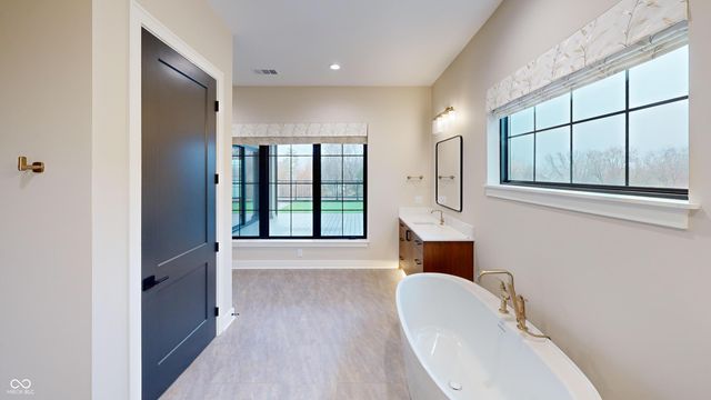 729 Livingstone Drive 400, Carmel, IN 46032