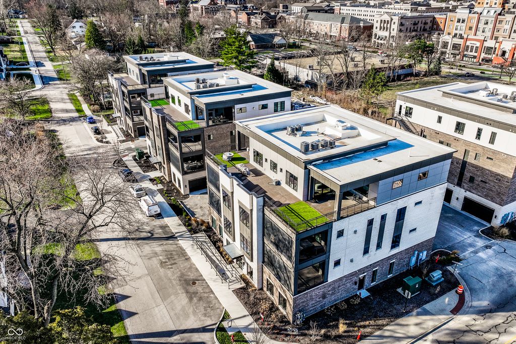 729 Livingstone Drive 400, Carmel, IN 46032