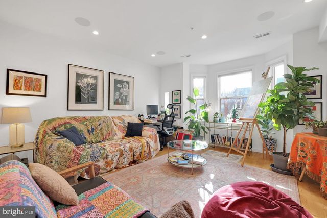 1823 KALORAMA RD NW, Washington, DC 20009