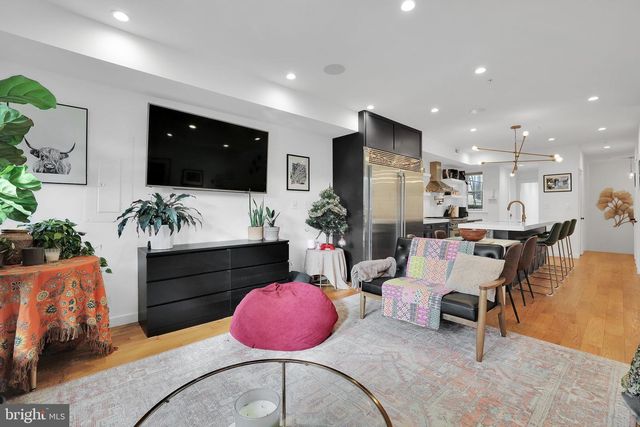 1823 KALORAMA RD NW, Washington, DC 20009