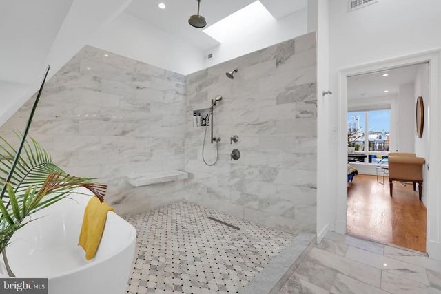 1823 KALORAMA RD NW, Washington, DC 20009