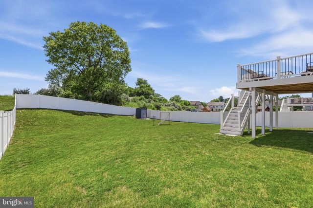 534 WEEKS CT, Berryville, VA 22611