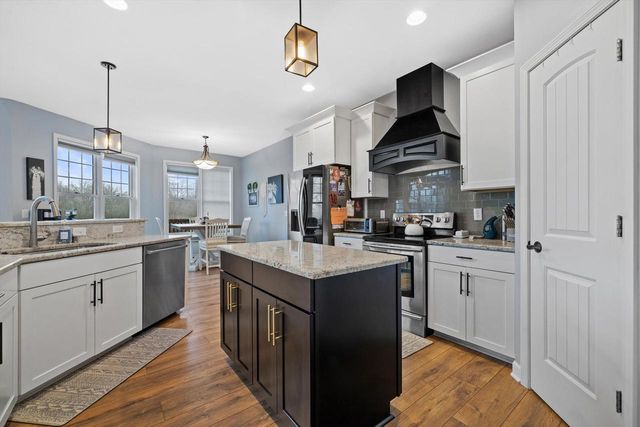 1211 53rd AVENUE, Kenosha, WI 53144