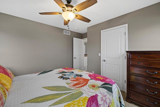 1211 53rd AVENUE, Kenosha, WI 53144