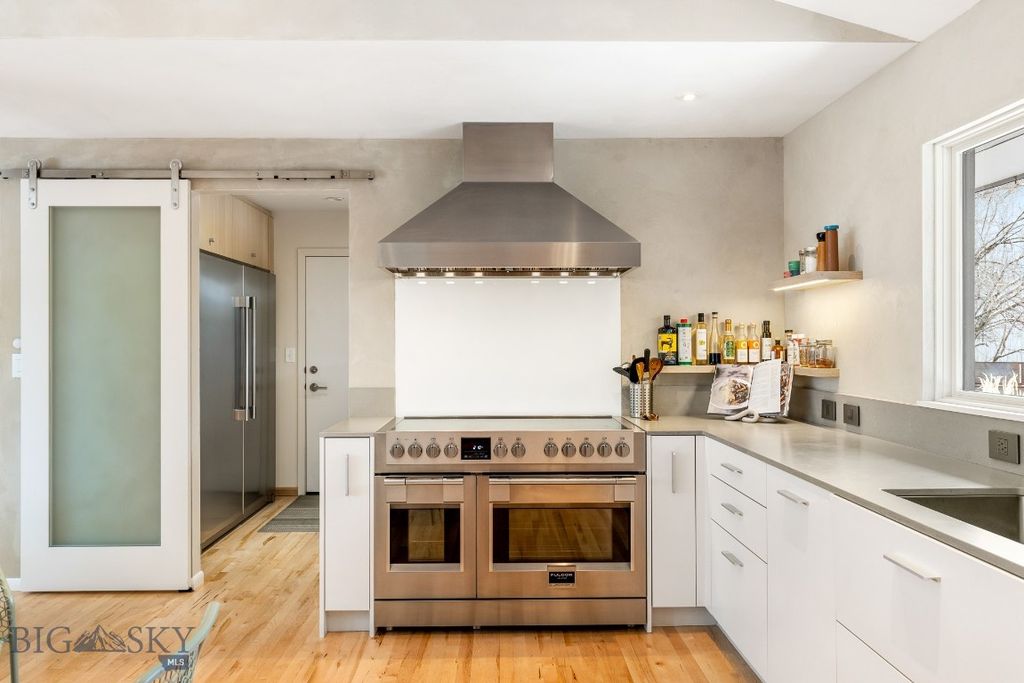 1914 Spring Creek, Bozeman, MT 59715 photo 12