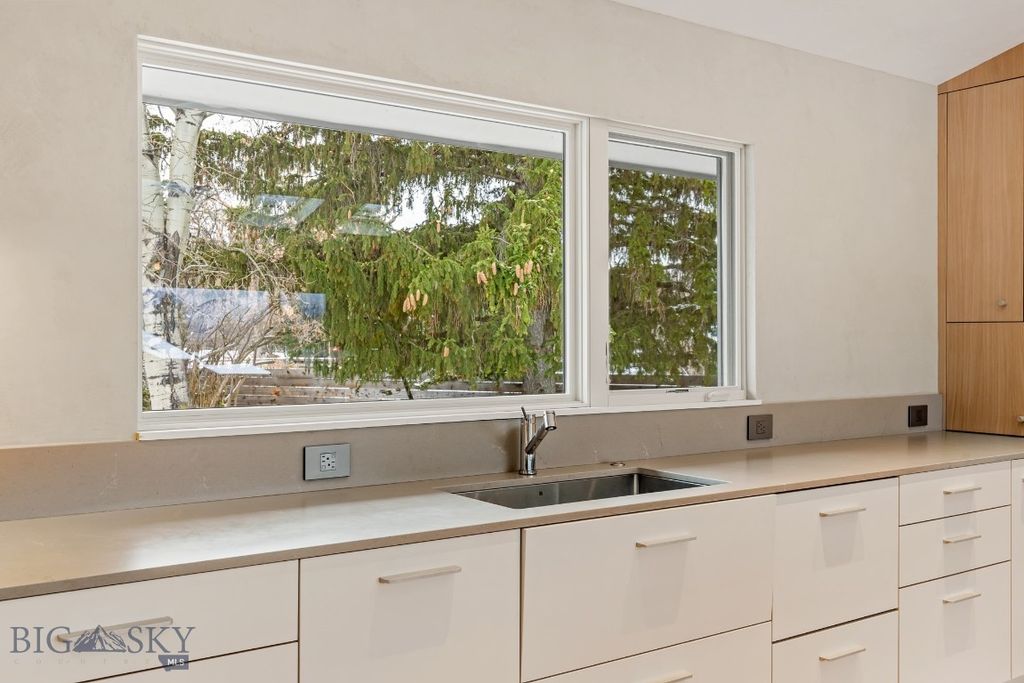 1914 Spring Creek, Bozeman, MT 59715 photo 14