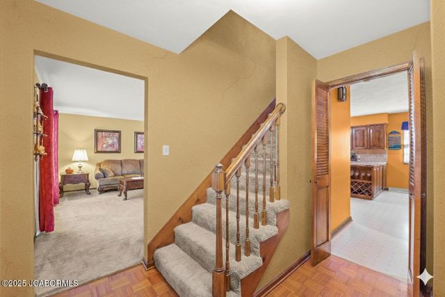 1423 SATINWOOD DRIVE, Jefferson City, MO 65109