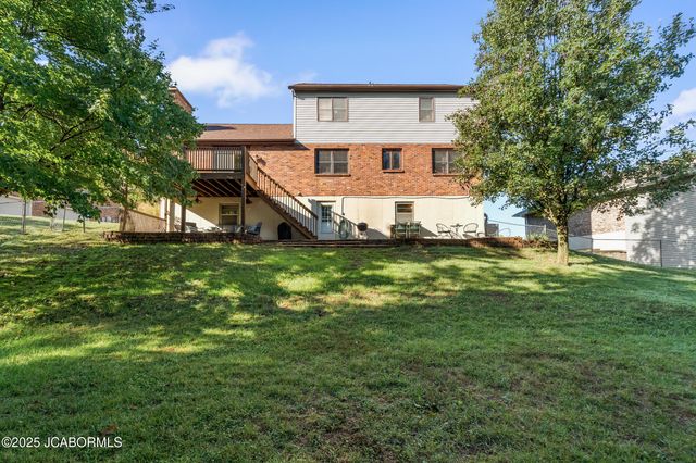 1423 SATINWOOD DRIVE, Jefferson City, MO 65109