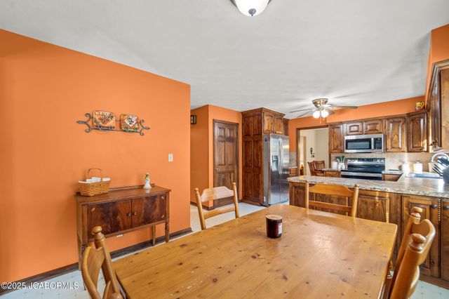 1423 SATINWOOD DRIVE, Jefferson City, MO 65109