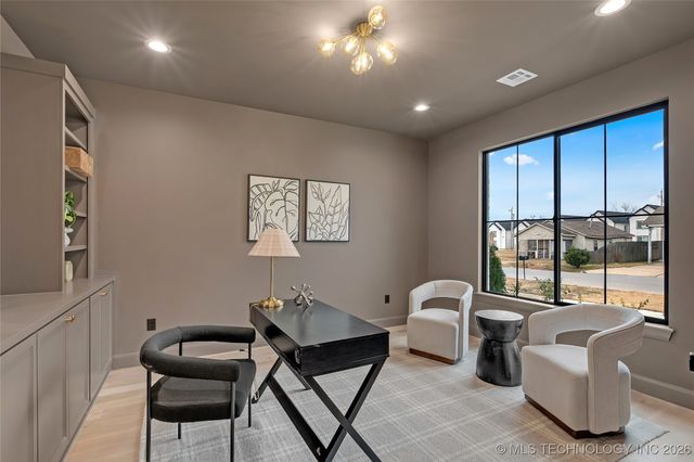 515 W El Paso Street, Broken Arrow, OK 74012