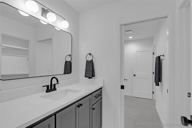 515 W El Paso Street, Broken Arrow, OK 74012