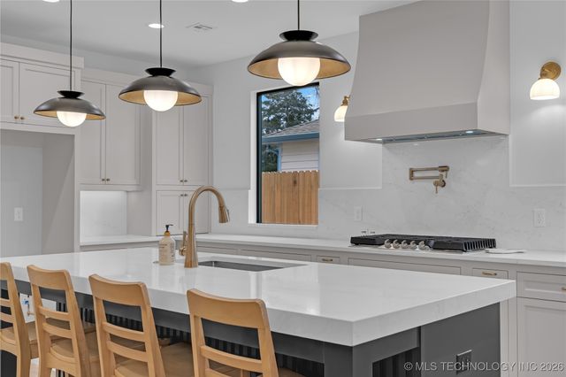 515 W El Paso Street, Broken Arrow, OK 74012