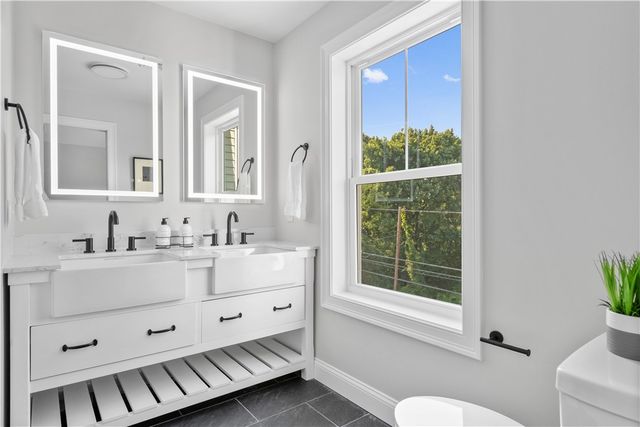 248 Point Avenue, Warwick, RI 02889