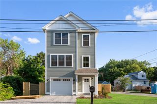 248 Point Avenue, Warwick, RI 02889