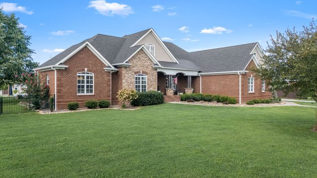 1712 Ledford Mill Rd, Normandy, TN 37360