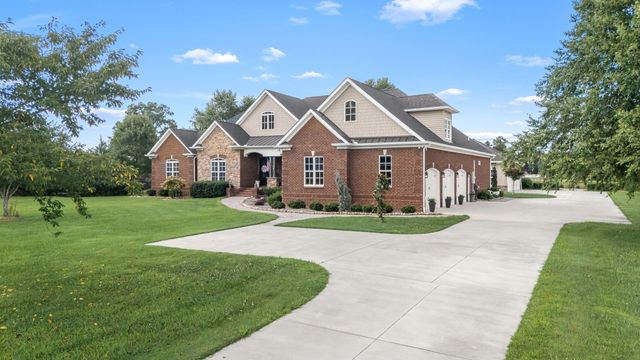 1712 Ledford Mill Rd, Normandy, TN 37360