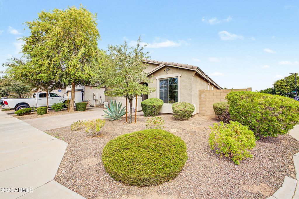 21144 W BERKELEY Road, Buckeye, AZ 85396 — photo 3
