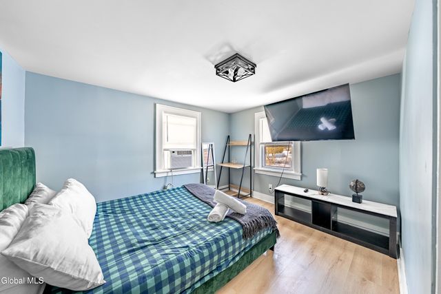 4207 Albany Street, Colonie, NY 12205