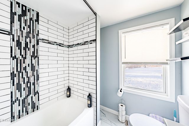 4207 Albany Street, Colonie, NY 12205