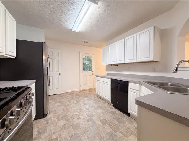 6949 Fairway Trail, Austell, GA 30168