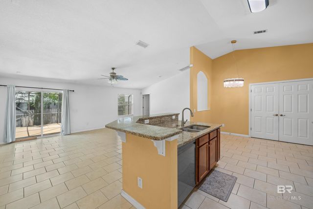 3 Martin Circle, Foley, AL 36535